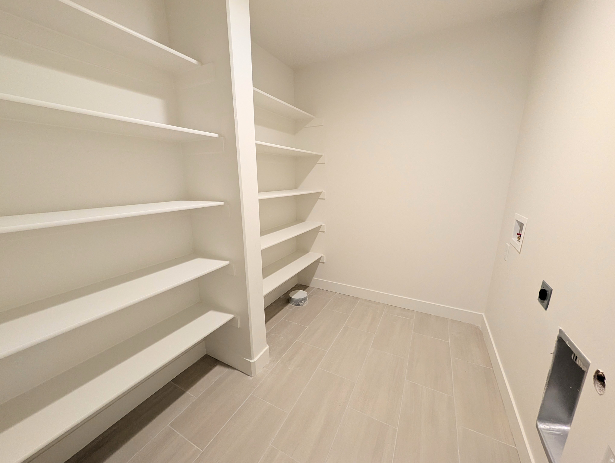 DAYBREAK - Residential