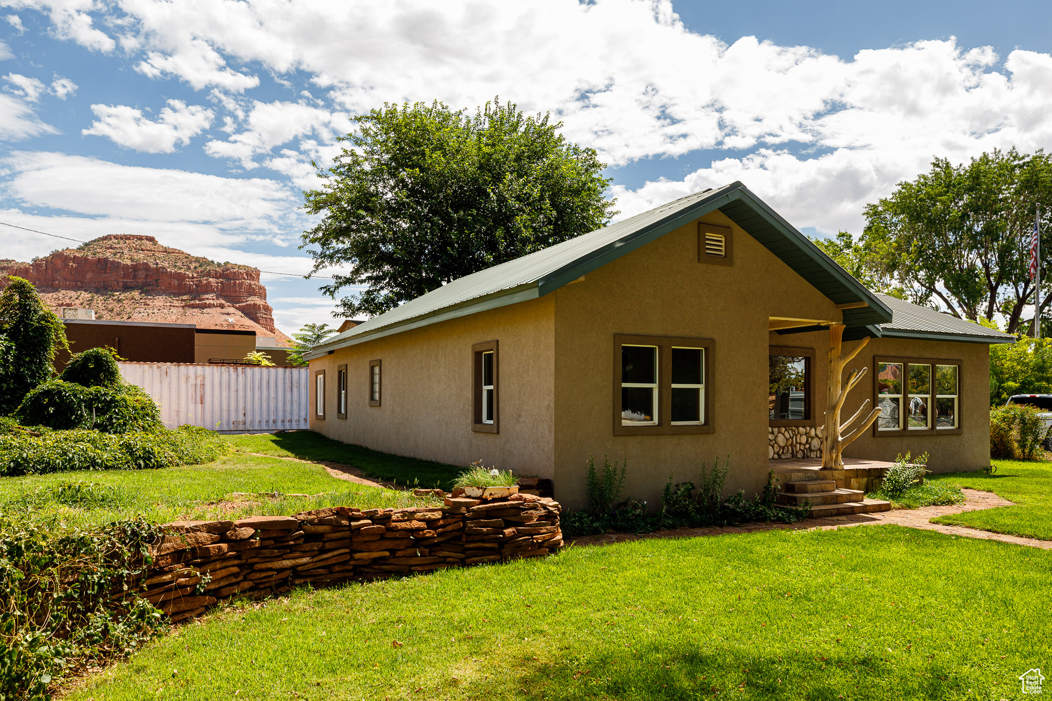 44 N 100, Kanab, Utah image 37