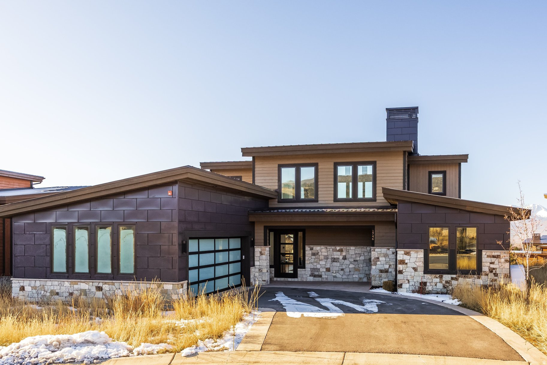 RED LEDGES - Residential