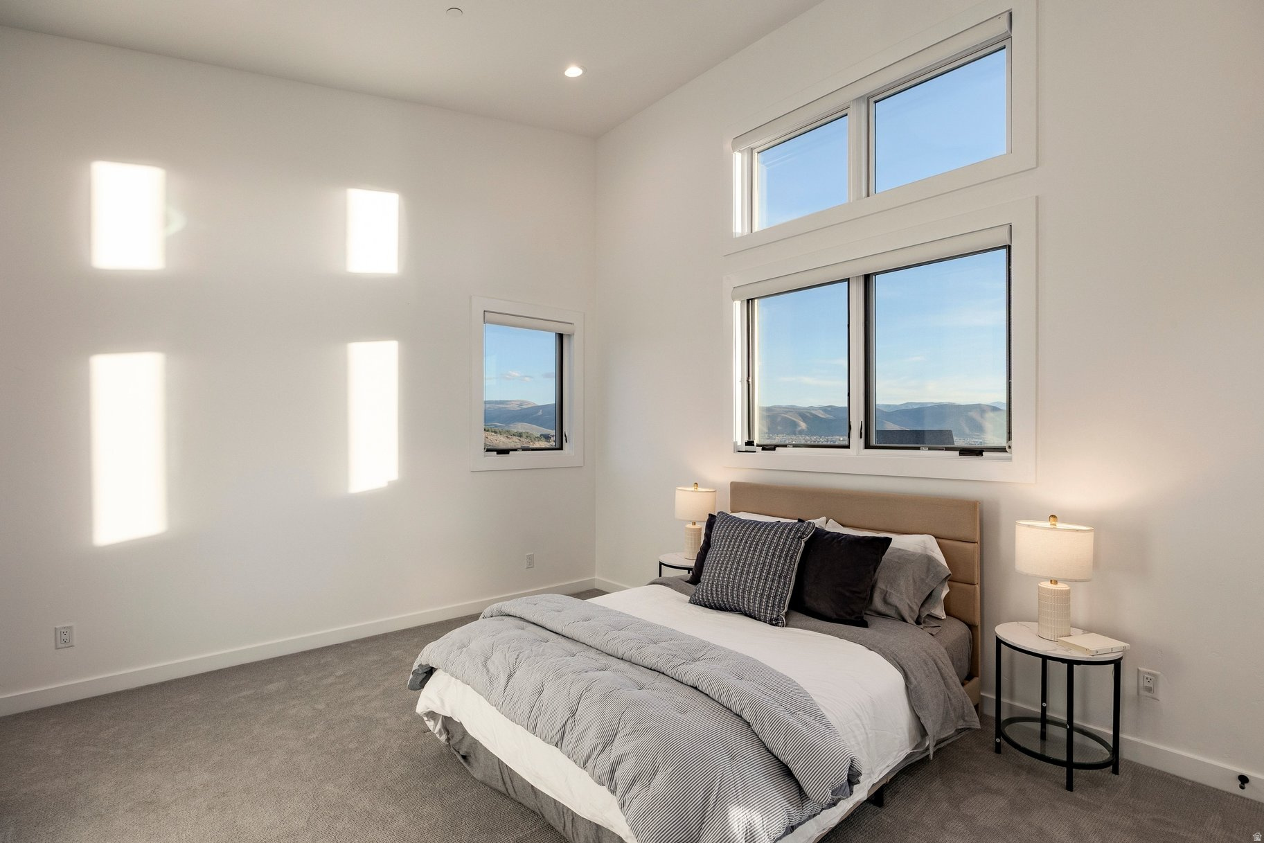 RED LEDGES - Residential