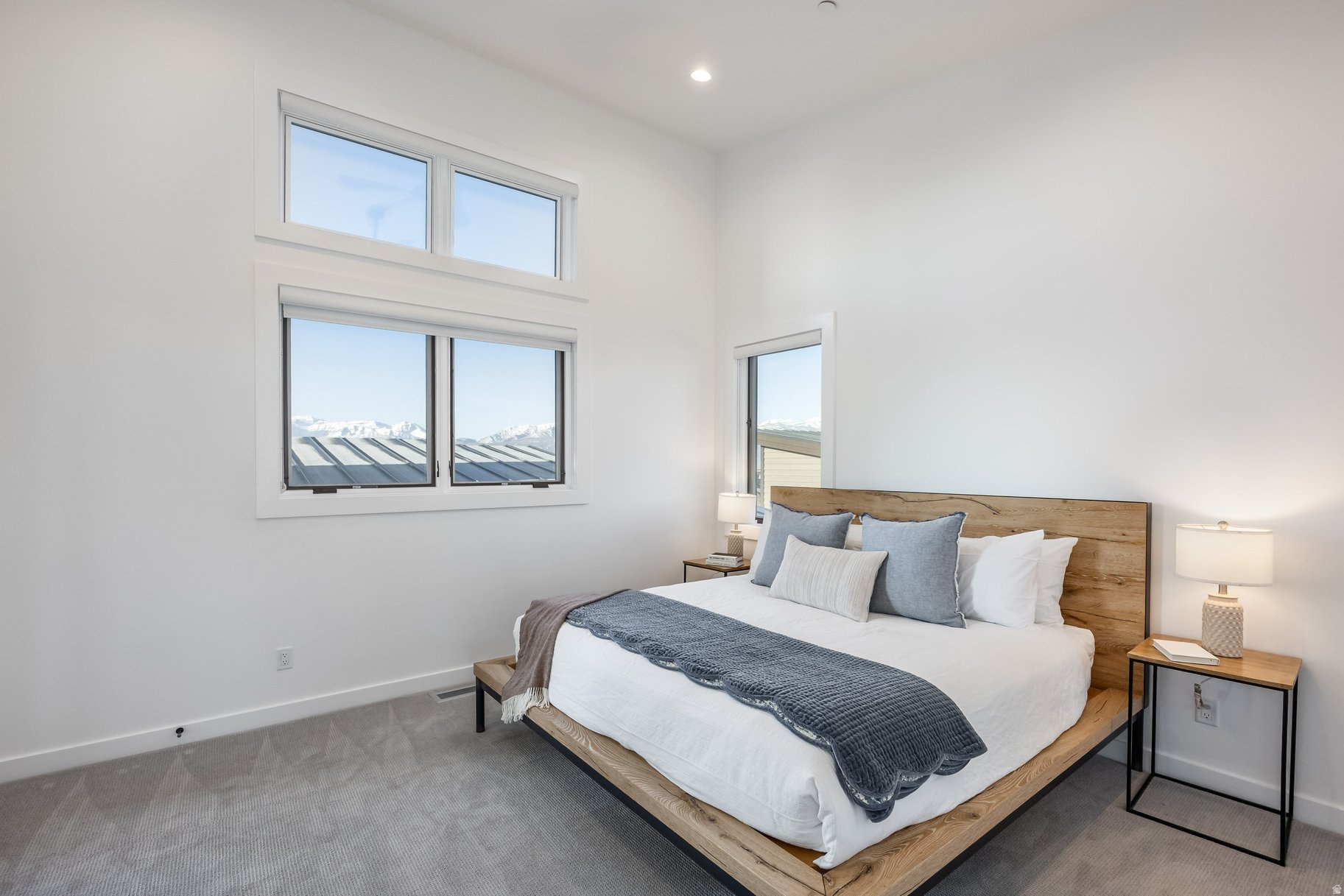 RED LEDGES - Residential