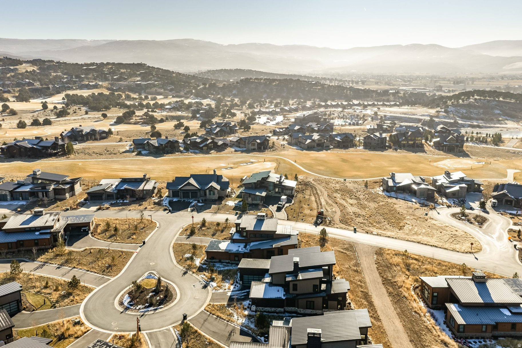 RED LEDGES - Residential