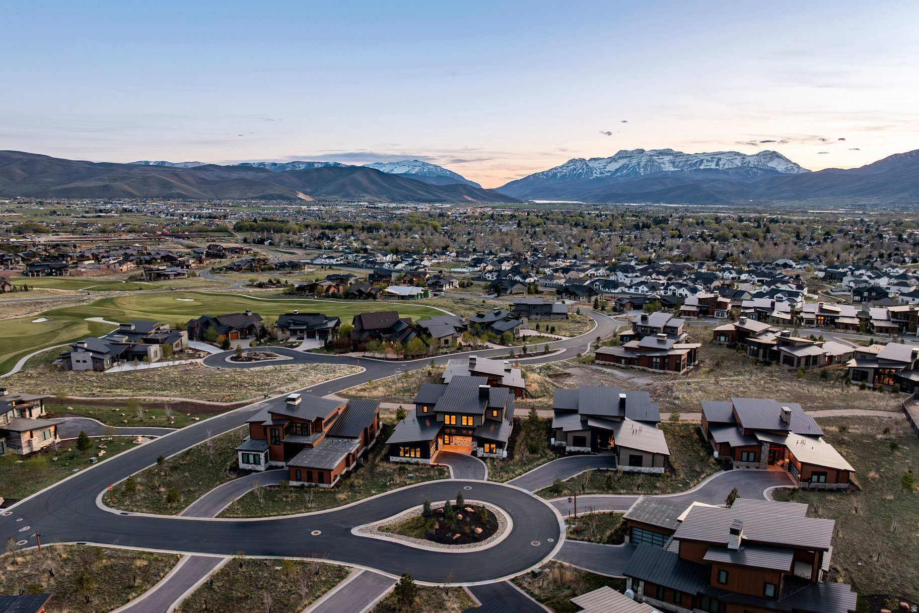 RED LEDGES - Residential