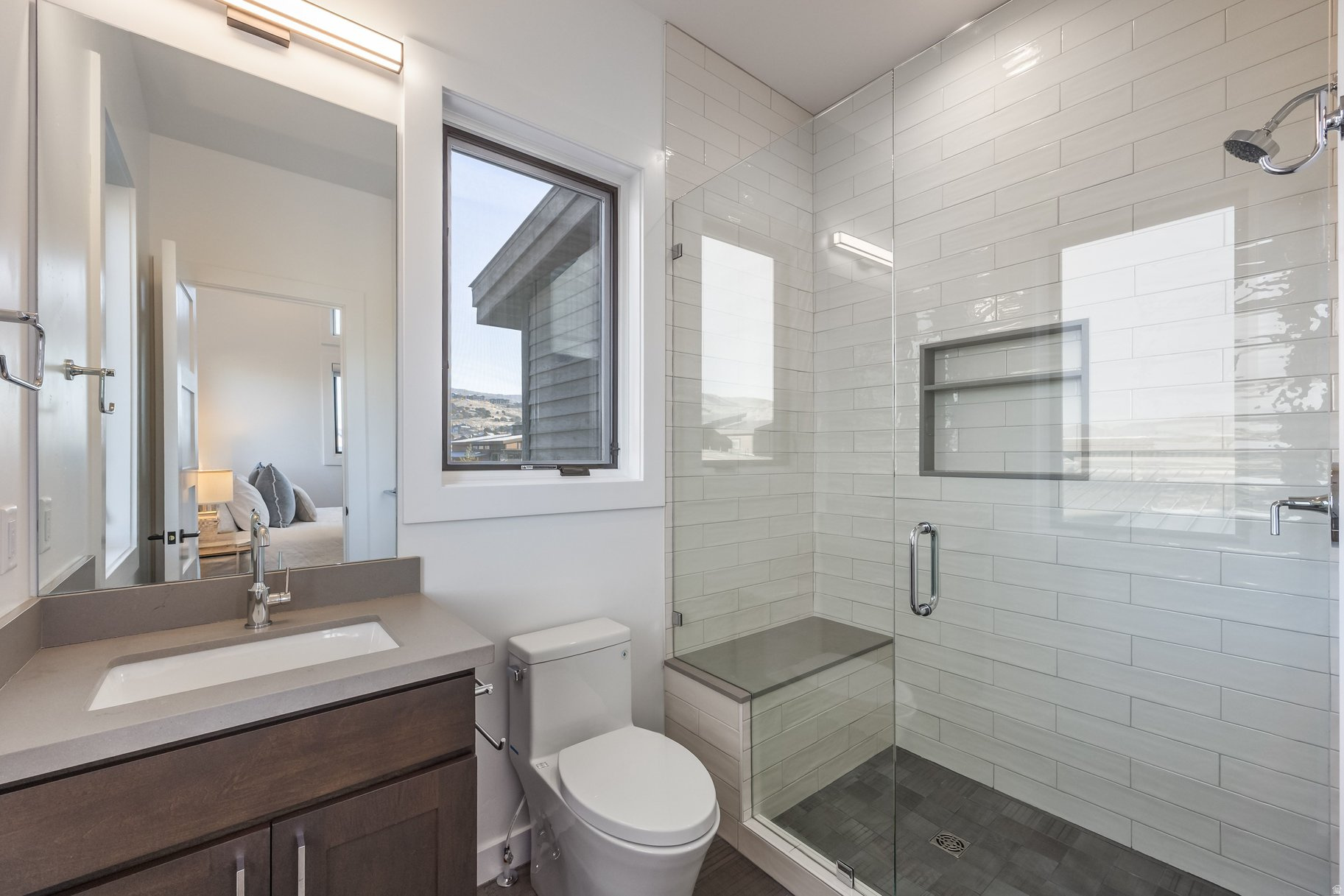 RED LEDGES - Residential