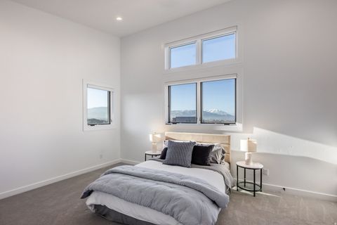 Tiny photo for 1746 E THOMPSON PEAK CIR, Heber City, UT 84032 (MLS # 2132677)