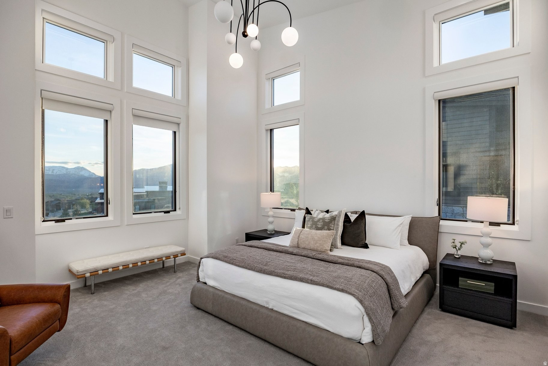 RED LEDGES - Residential