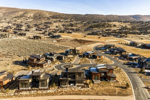 Tiny photo for 1746 E THOMPSON PEAK CIR, Heber City, UT 84032 (MLS # 2132677)