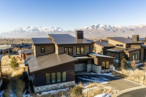 Tiny photo for 1746 E THOMPSON PEAK CIR, Heber City, UT 84032 (MLS # 2132677)