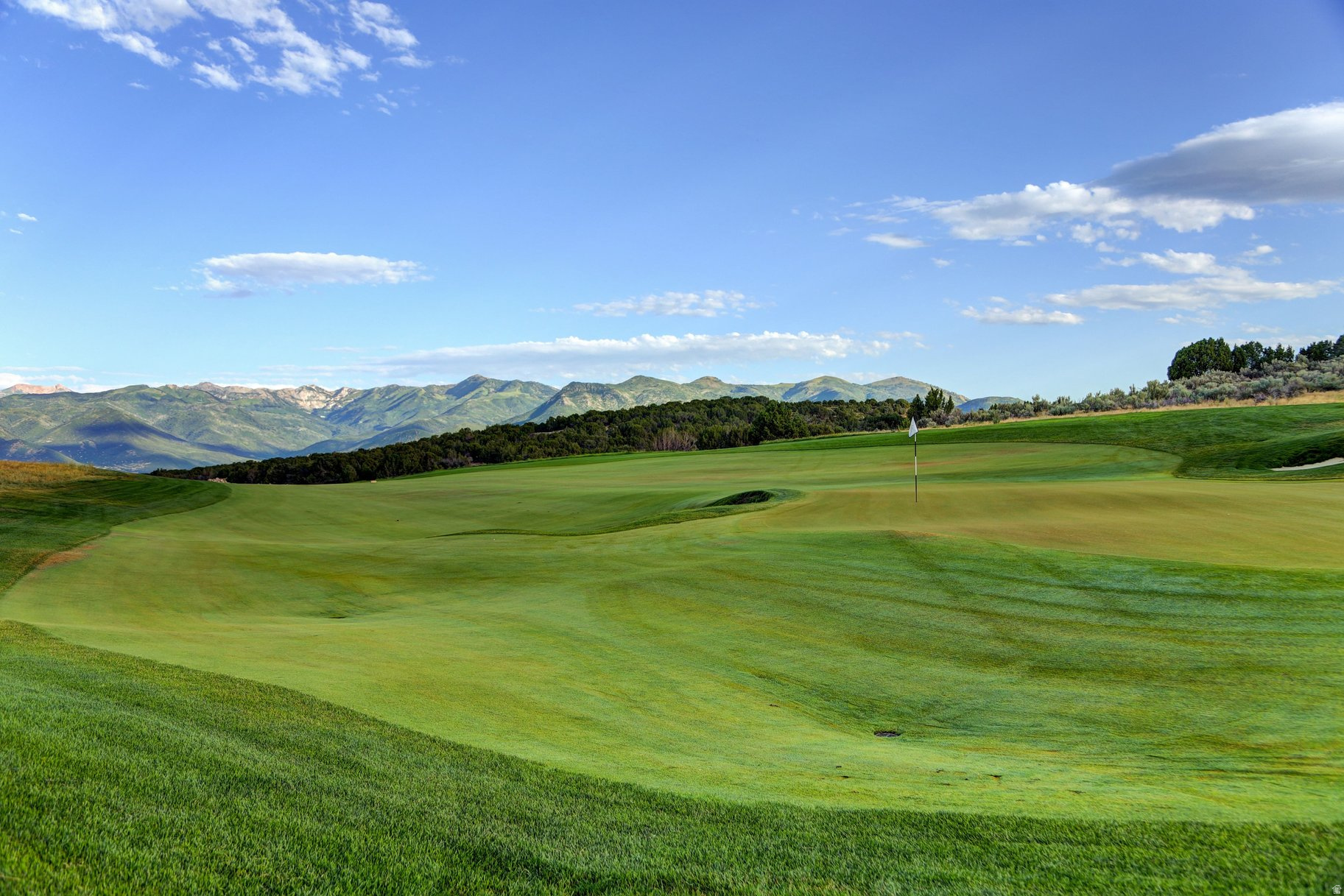 RED LEDGES - Residential