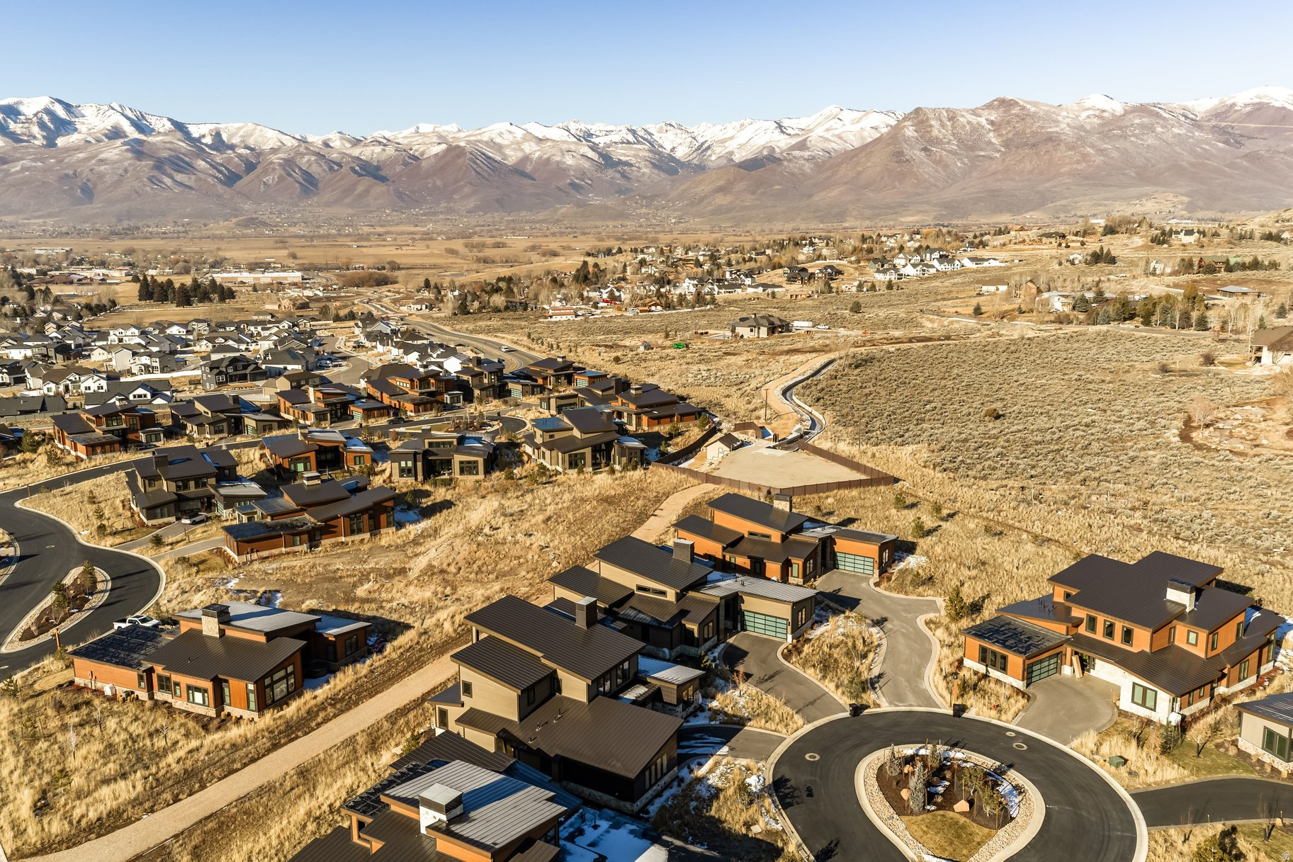 RED LEDGES - Residential