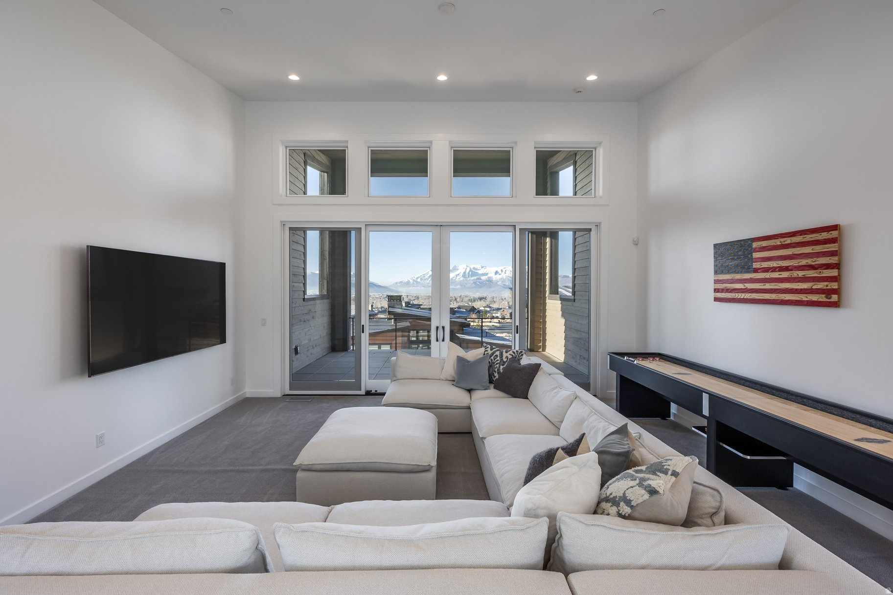 RED LEDGES - Residential