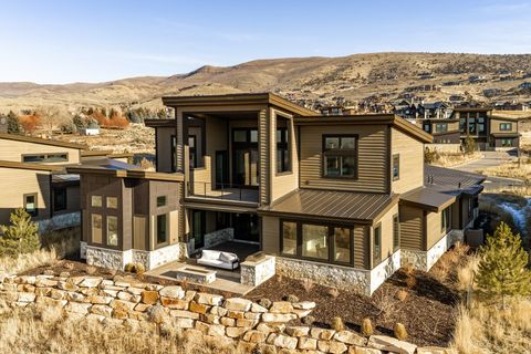 Tiny photo for 1746 E THOMPSON PEAK CIR, Heber City, UT 84032 (MLS # 2132677)