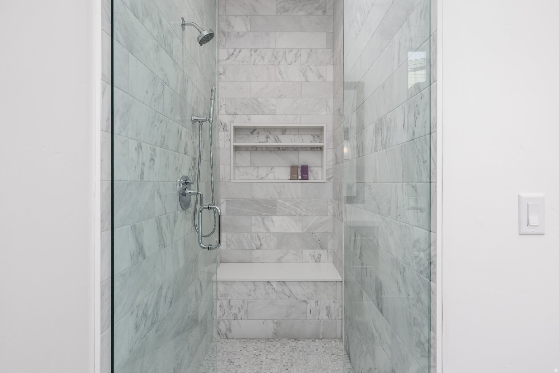 RED LEDGES - Residential