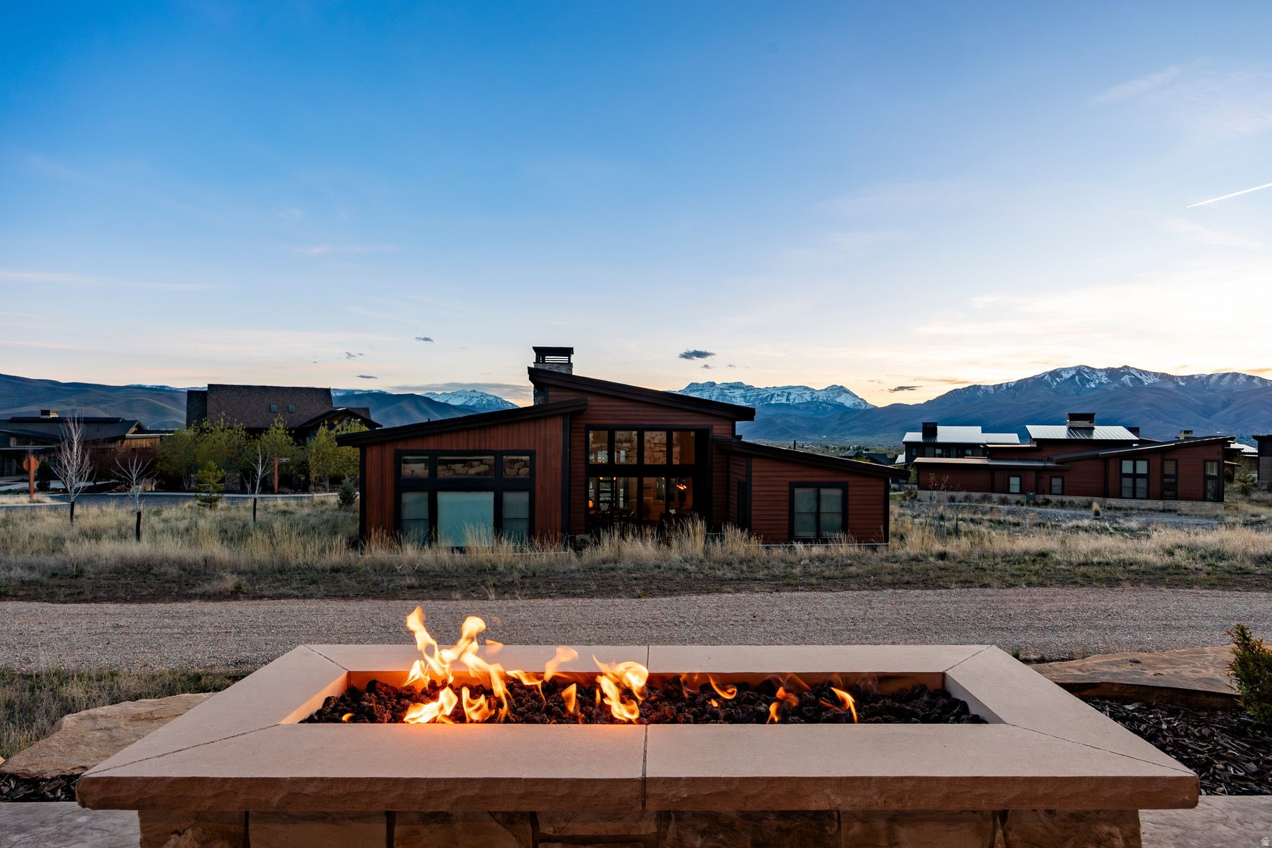 RED LEDGES - Residential