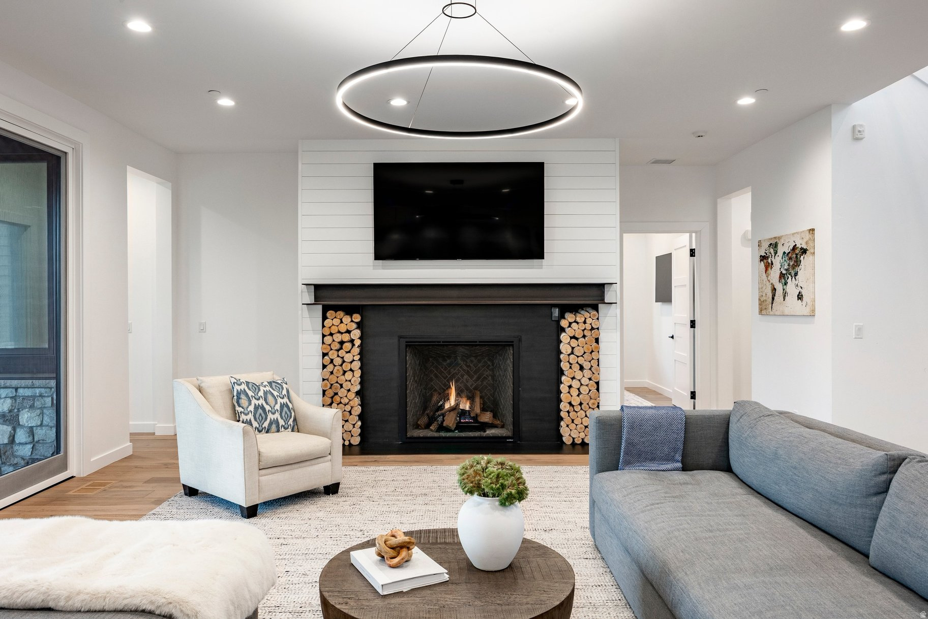 RED LEDGES - Residential