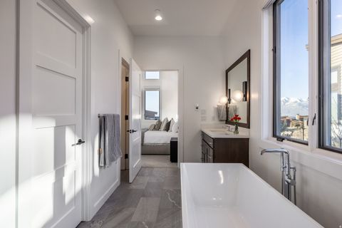 Tiny photo for 1746 E THOMPSON PEAK CIR, Heber City, UT 84032 (MLS # 2132677)