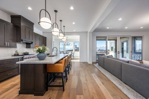 Tiny photo for 1746 E THOMPSON PEAK CIR, Heber City, UT 84032 (MLS # 2132677)