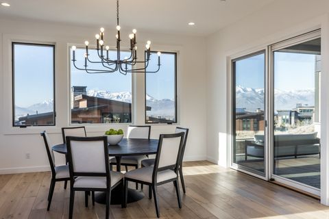 Tiny photo for 1746 E THOMPSON PEAK CIR, Heber City, UT 84032 (MLS # 2132677)