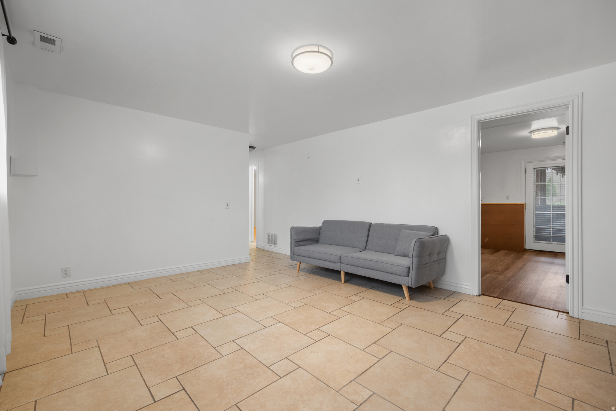 ROBINSON SQUARE - Residential