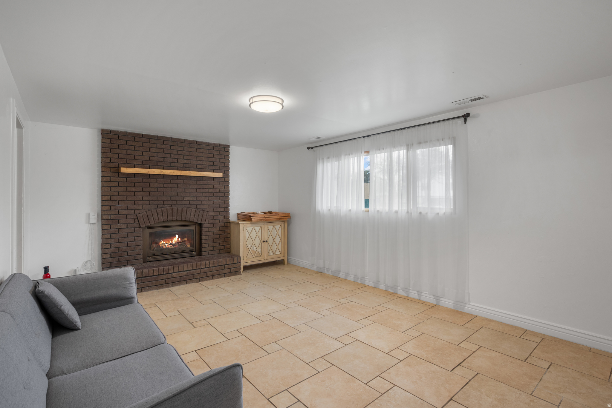 ROBINSON SQUARE - Residential