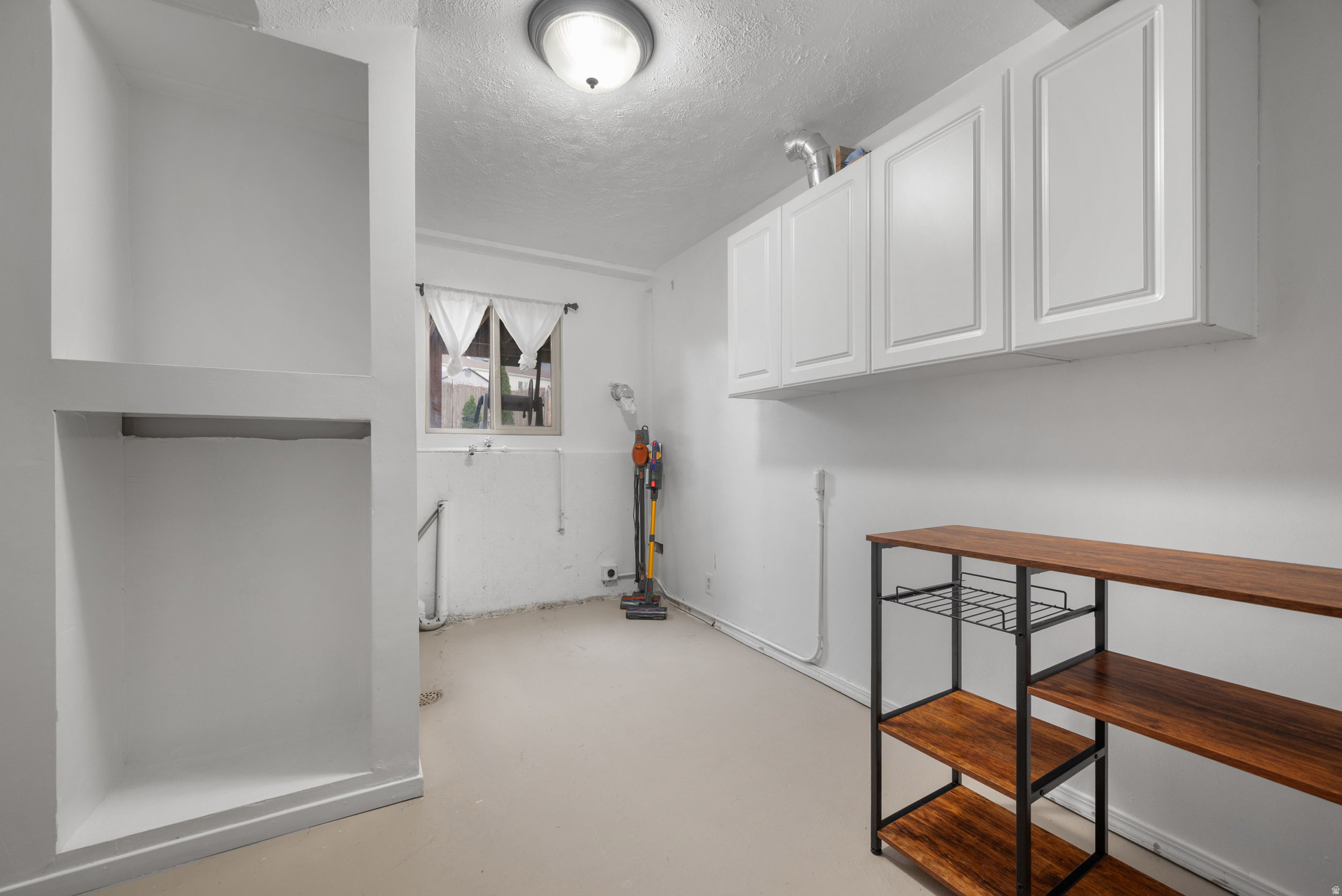 ROBINSON SQUARE - Residential