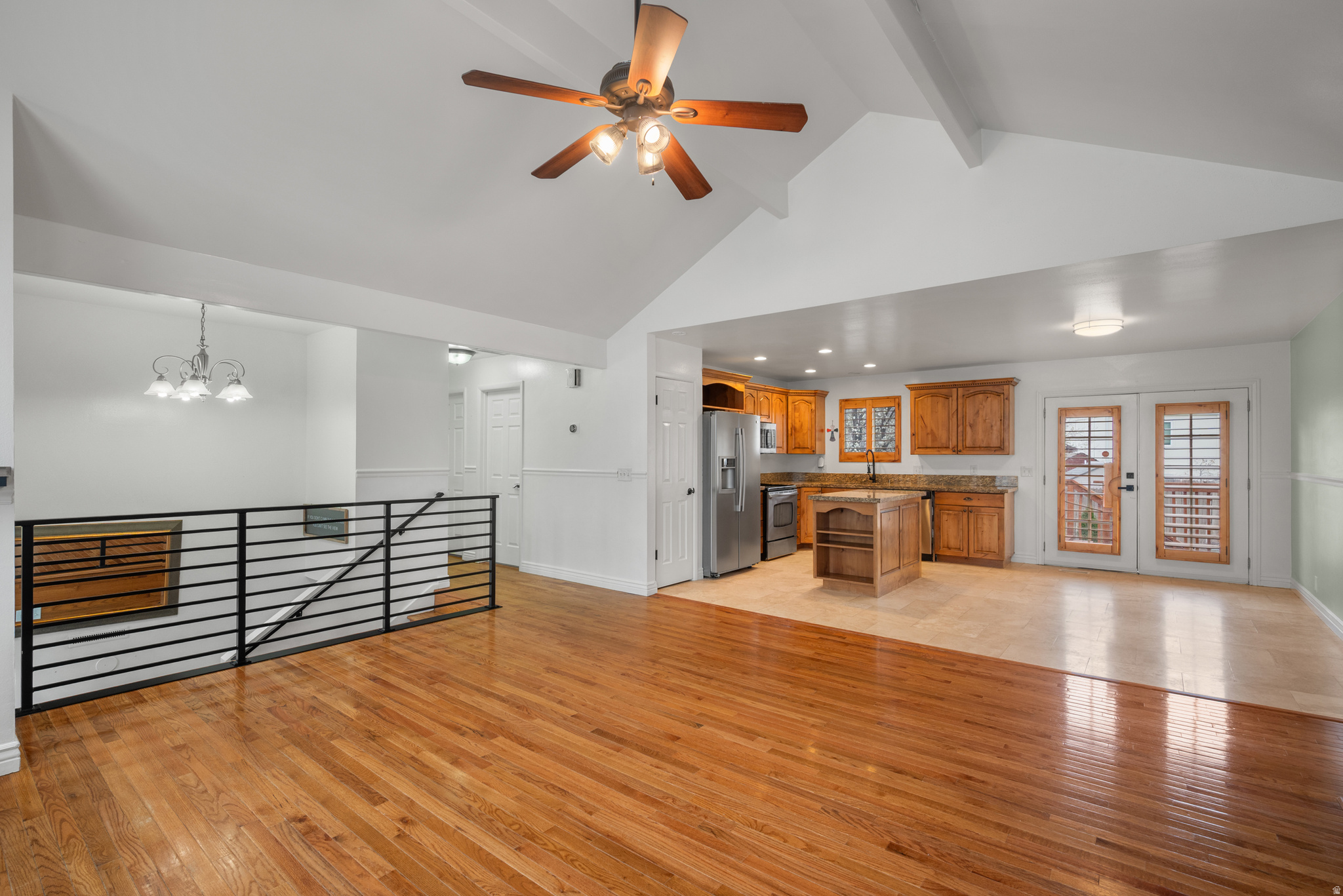 ROBINSON SQUARE - Residential