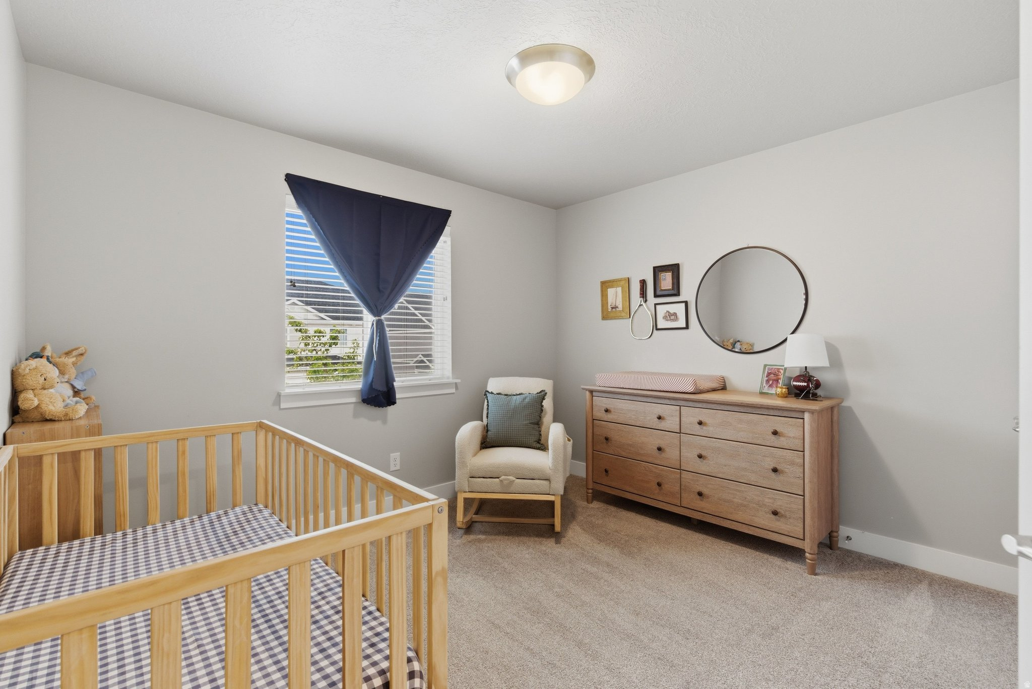 LAKEVIEW - Residential
