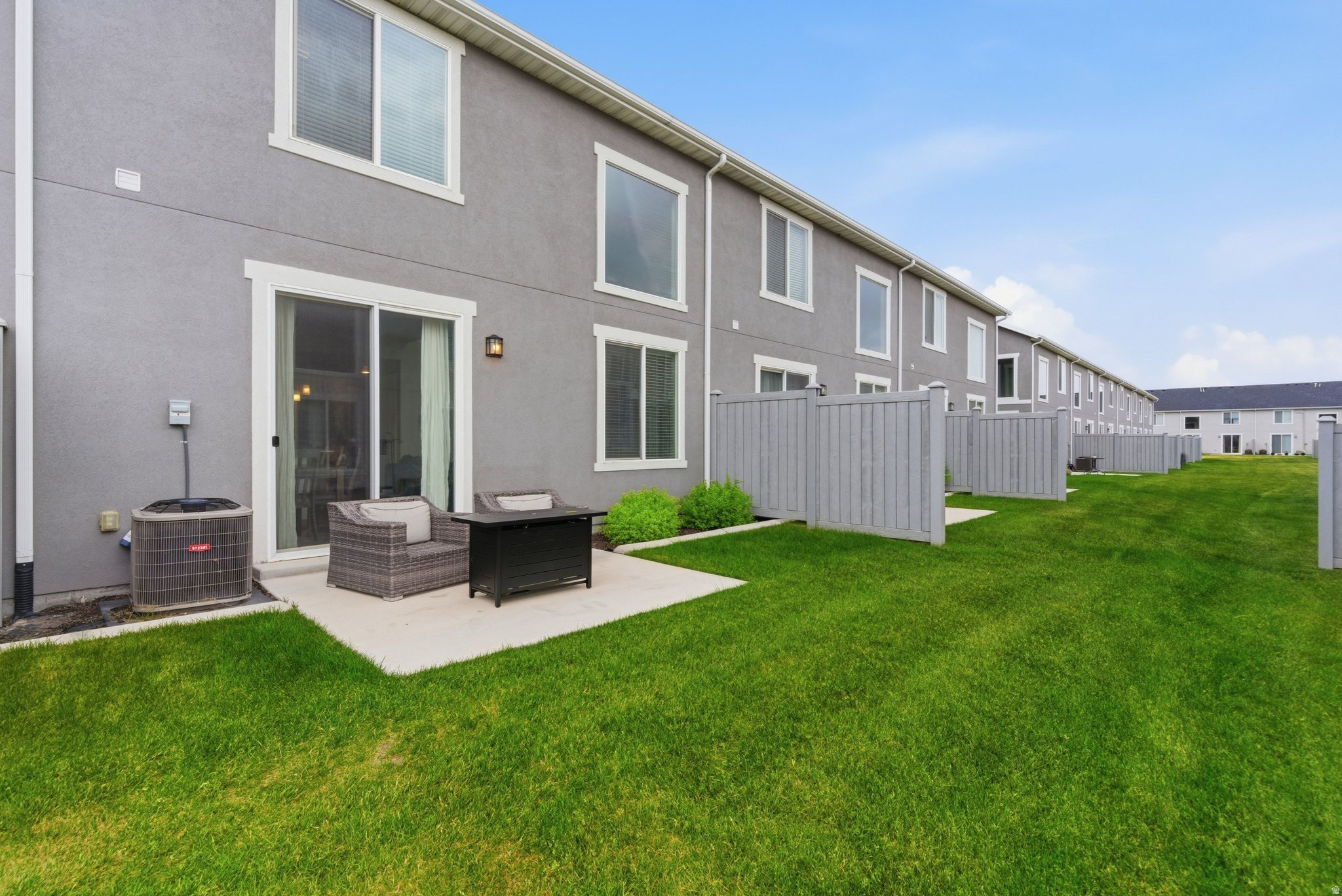LAKEVIEW - Residential