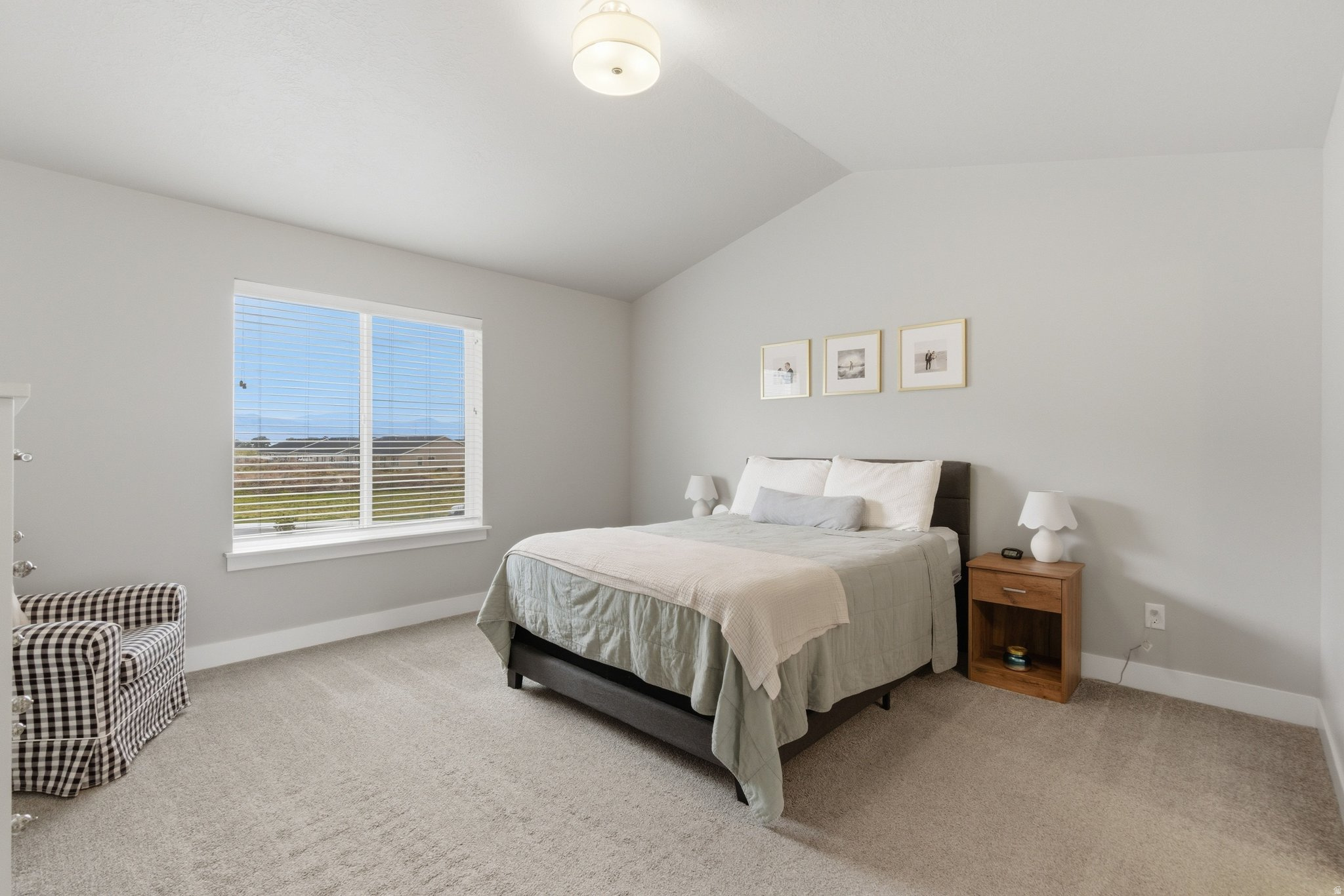 LAKEVIEW - Residential