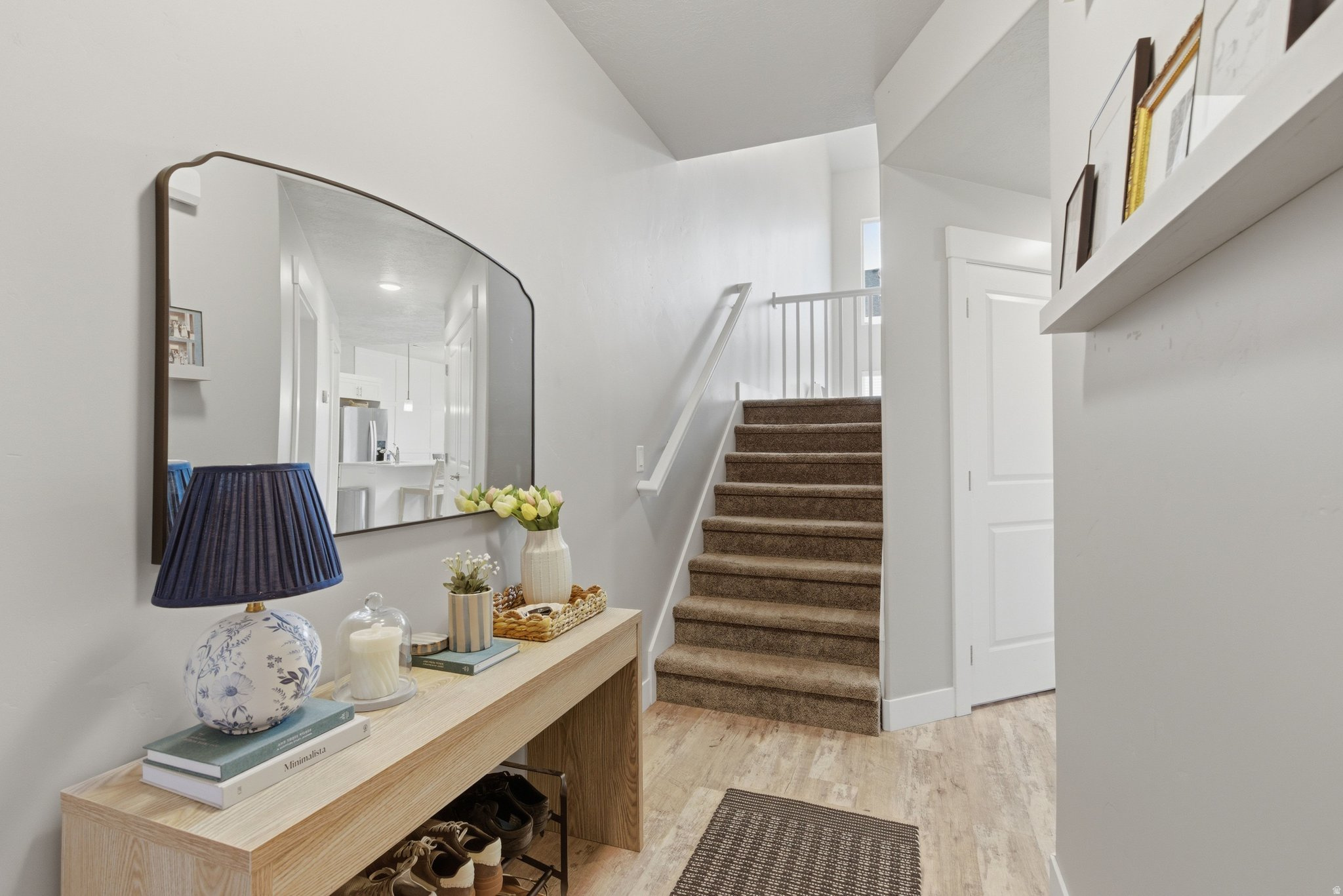 LAKEVIEW - Residential