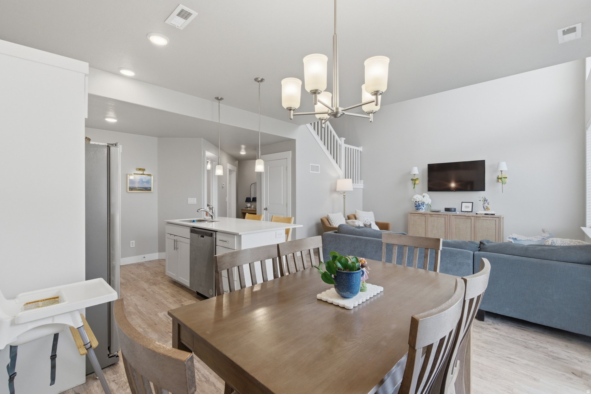 LAKEVIEW - Residential