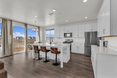 Tiny photo for 3056 S 2725 W, Syracuse, UT 84075 (MLS # 2142687)
