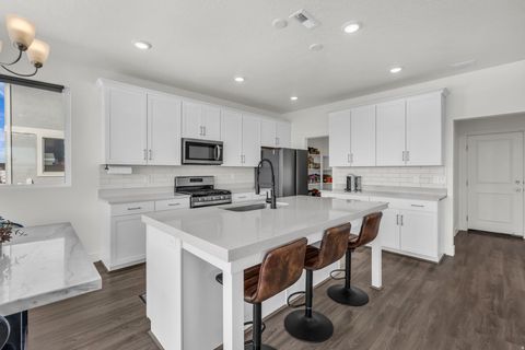 Tiny photo for 3056 S 2725 W, Syracuse, UT 84075 (MLS # 2142687)