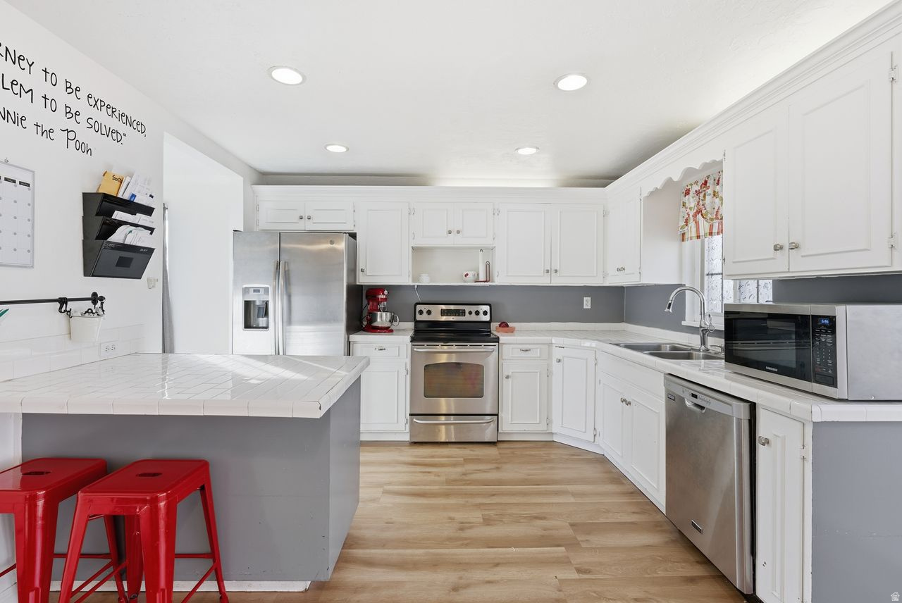 ALPINE GARDENS - Residential