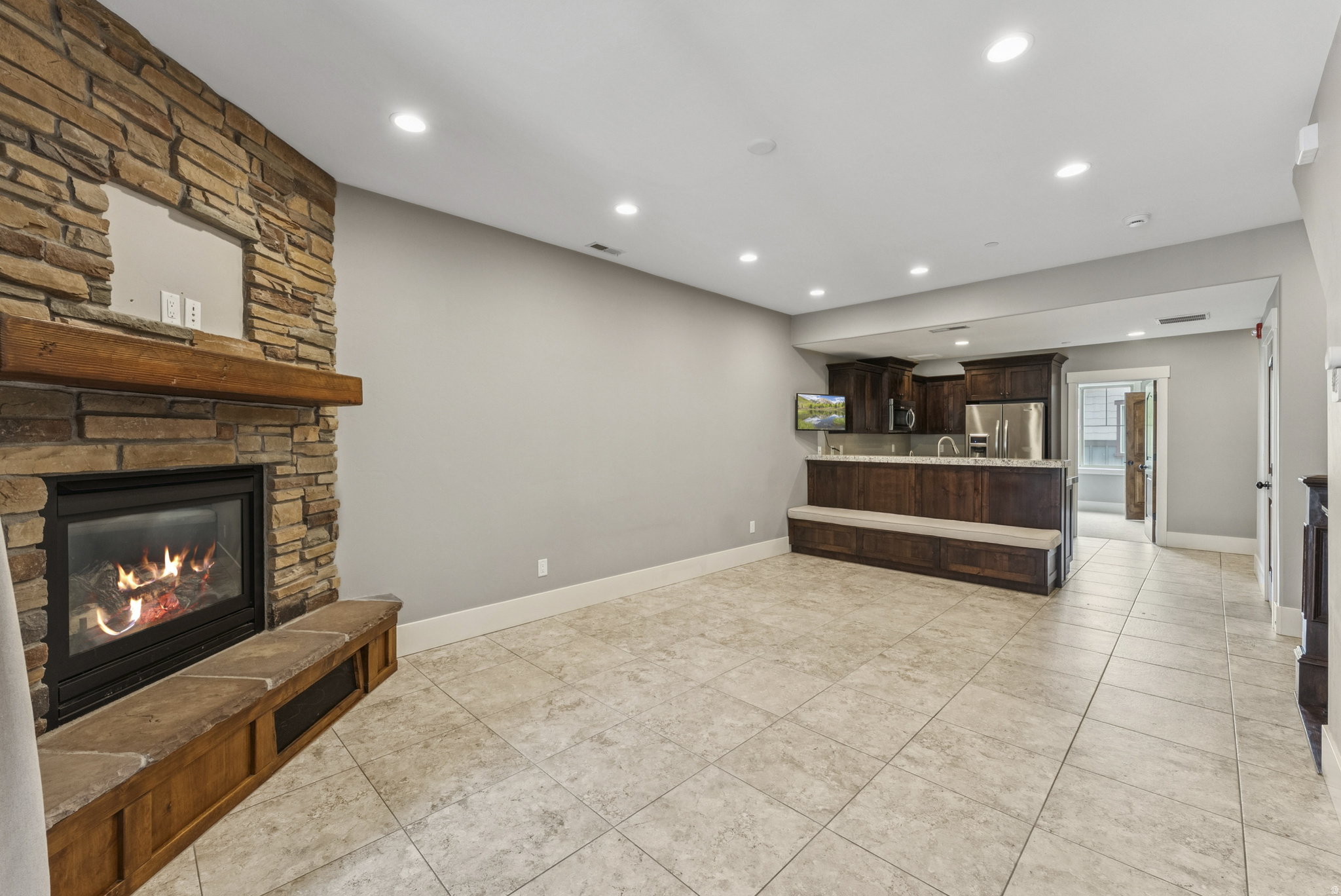 PARKS EDGE - Residential Lease