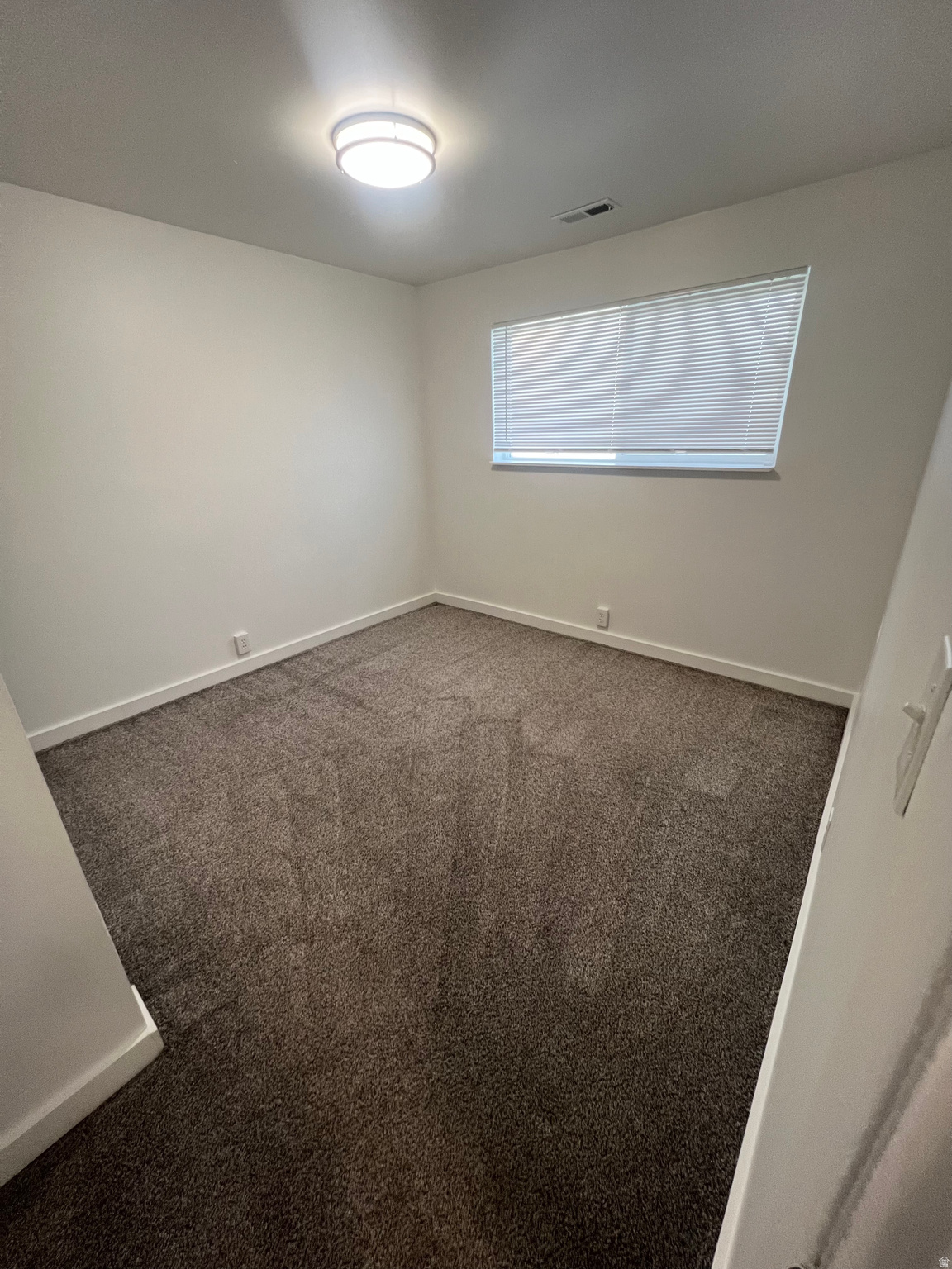 OAKLEY SUB - Residential Lease