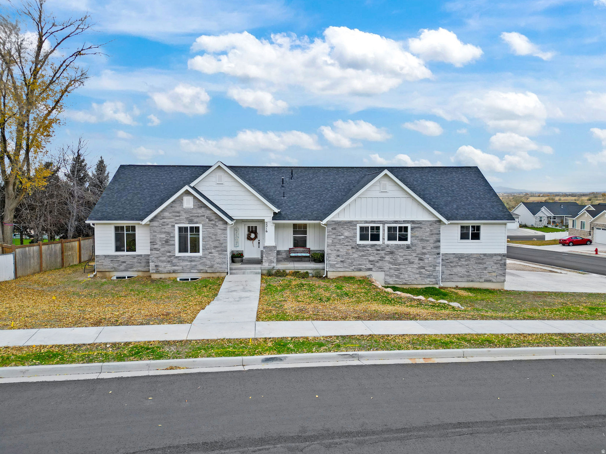 DAVIS CREEK ESTATES - Residential