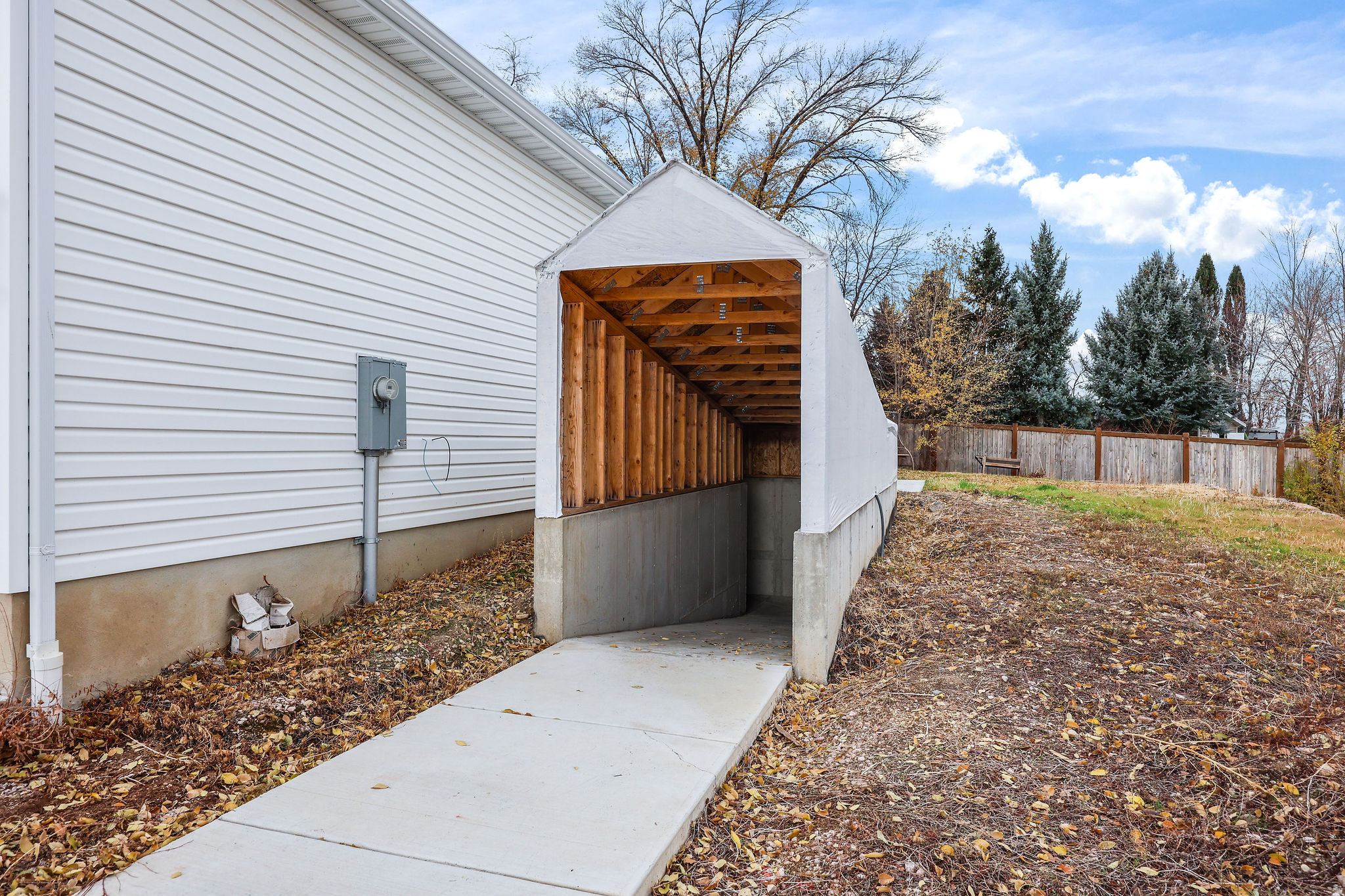 DAVIS CREEK ESTATES - Residential