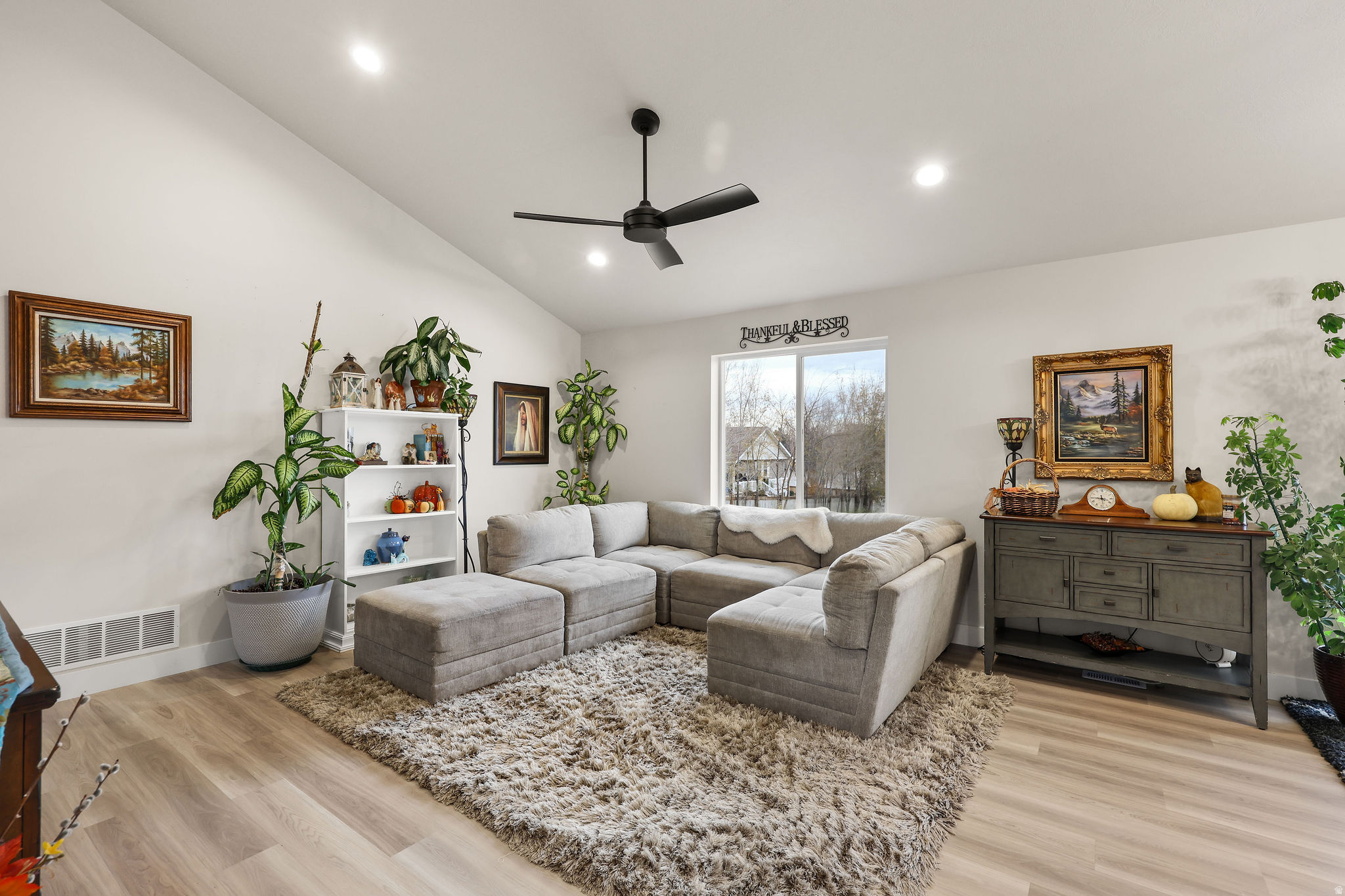 DAVIS CREEK ESTATES - Residential