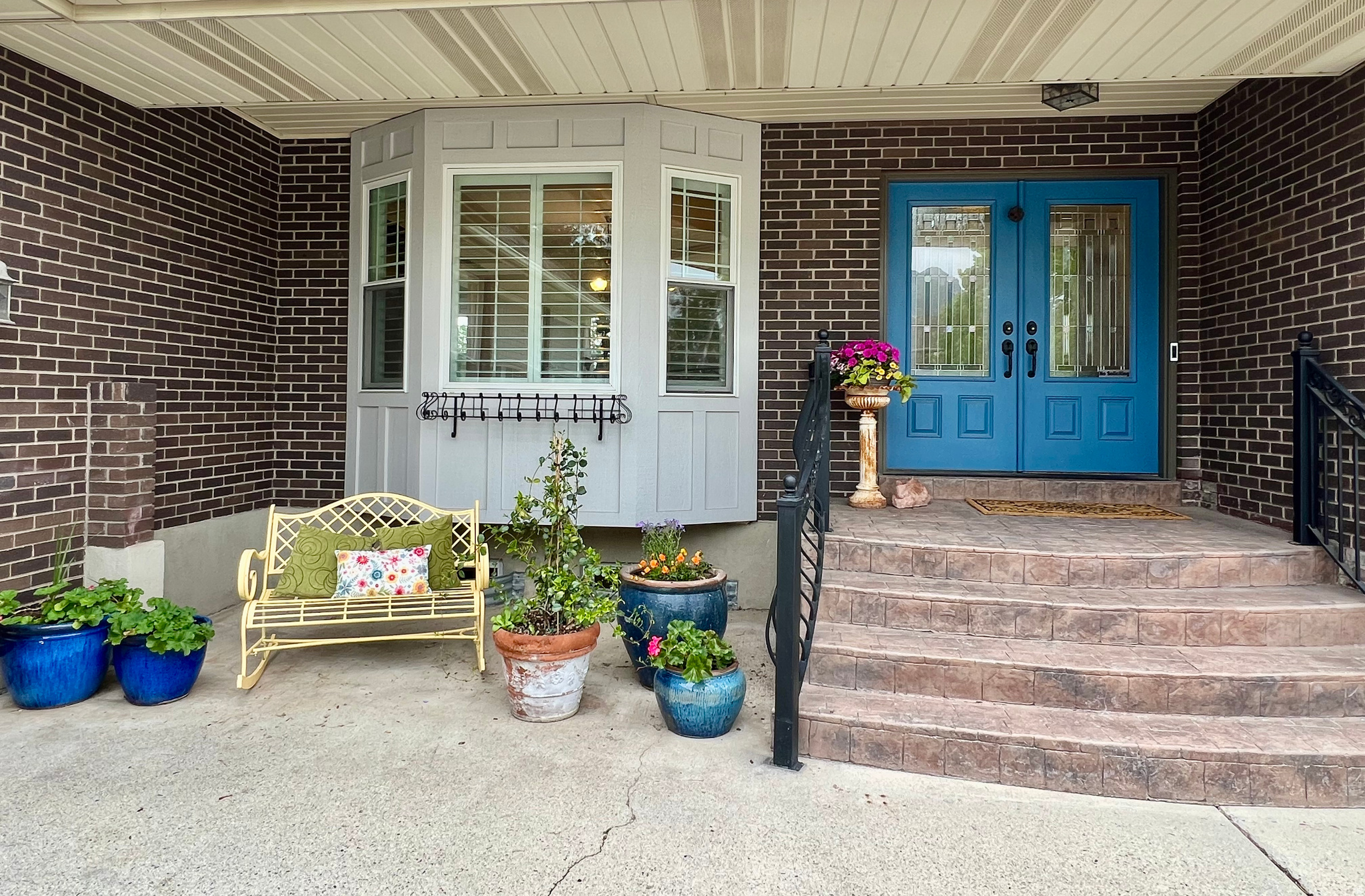 MOUNT MAJESTIC ACRES - Residential