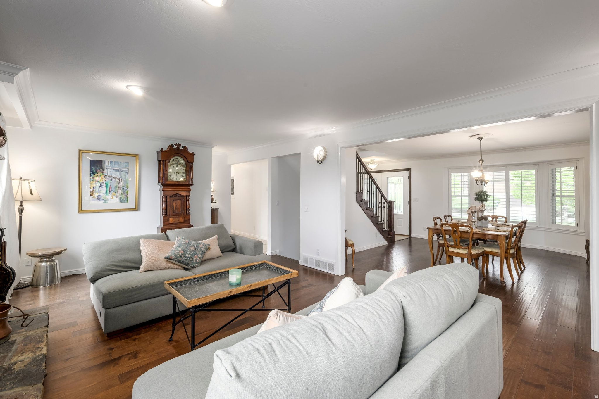 MOUNT MAJESTIC ACRES - Residential