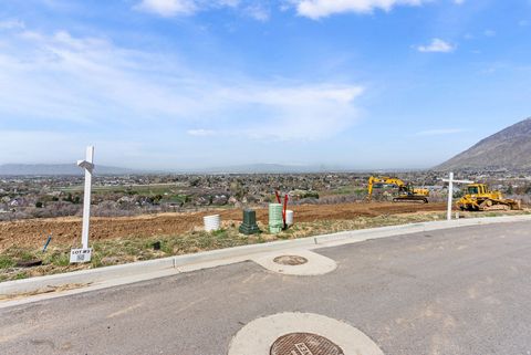 Tiny photo for 116 S TROY ST #11, Mapleton, UT 84664 (MLS # 2155753)