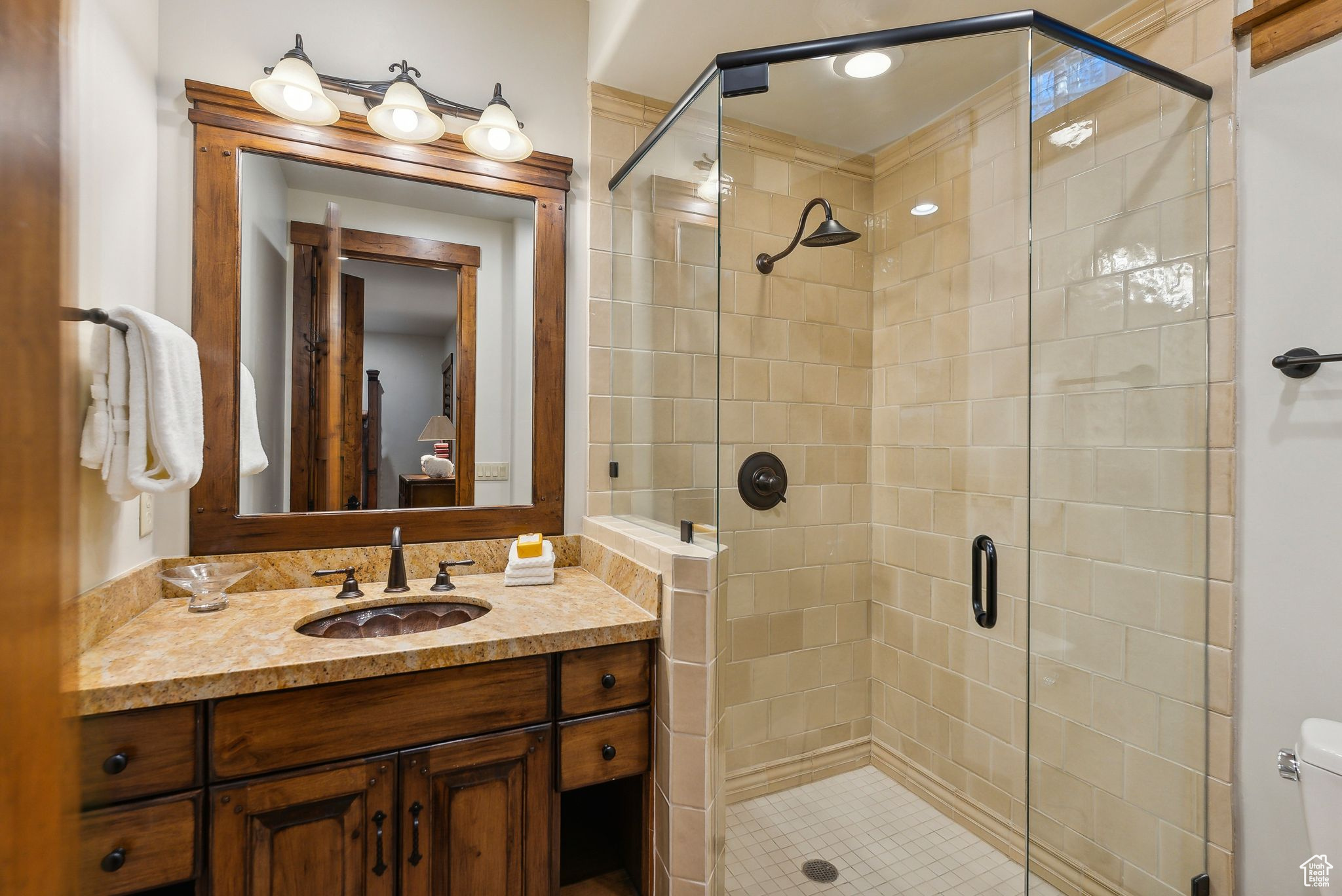KNOLL ESTATES - Residential