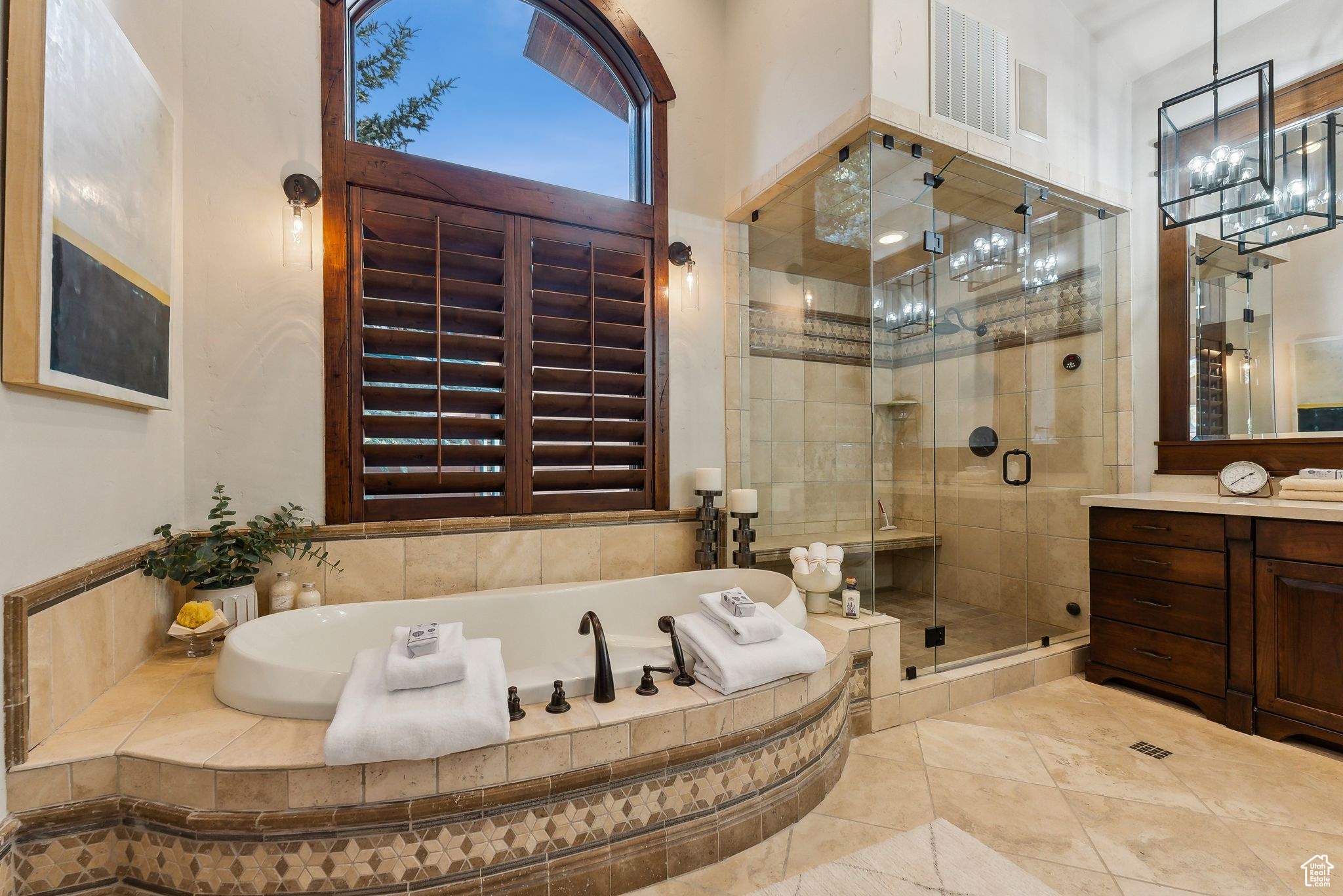KNOLL ESTATES - Residential