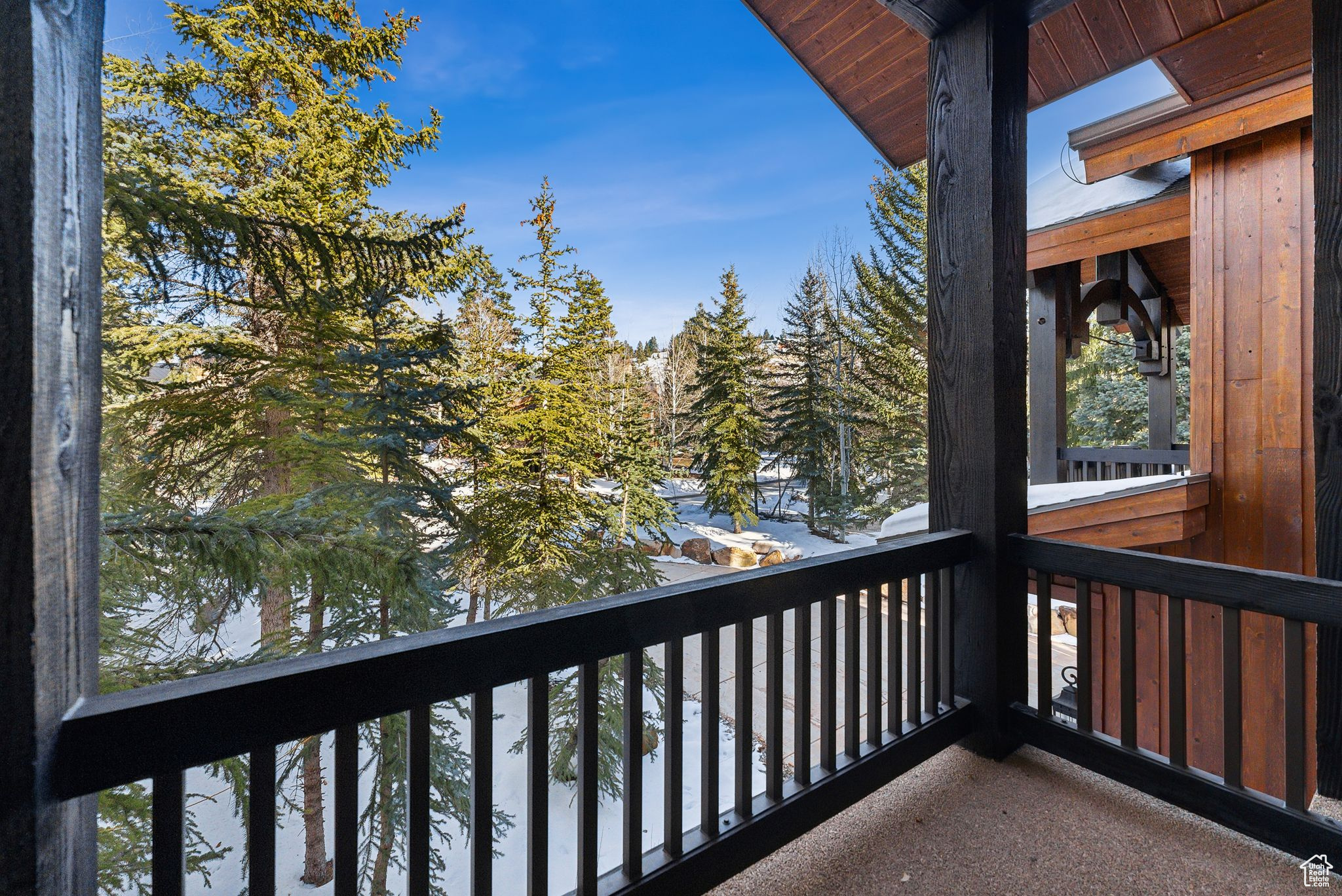 KNOLL ESTATES - Residential