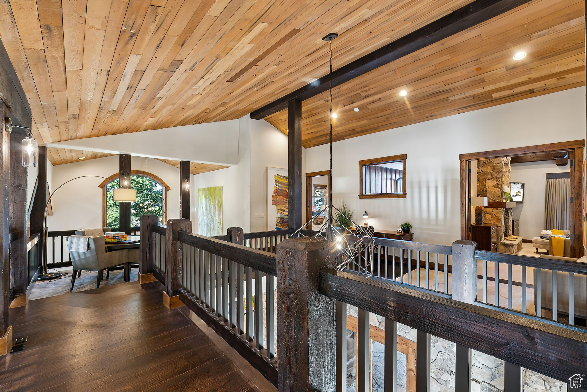 KNOLL ESTATES - Residential