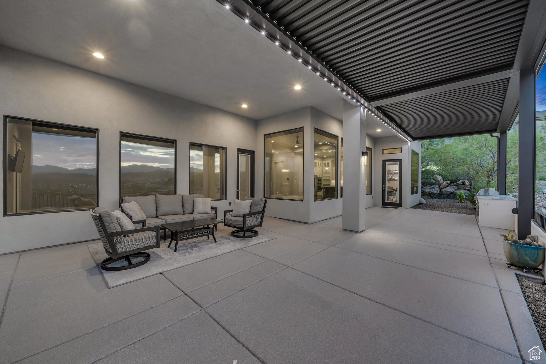 SOUTHGATE HILLS SUB PH 5 - Residential