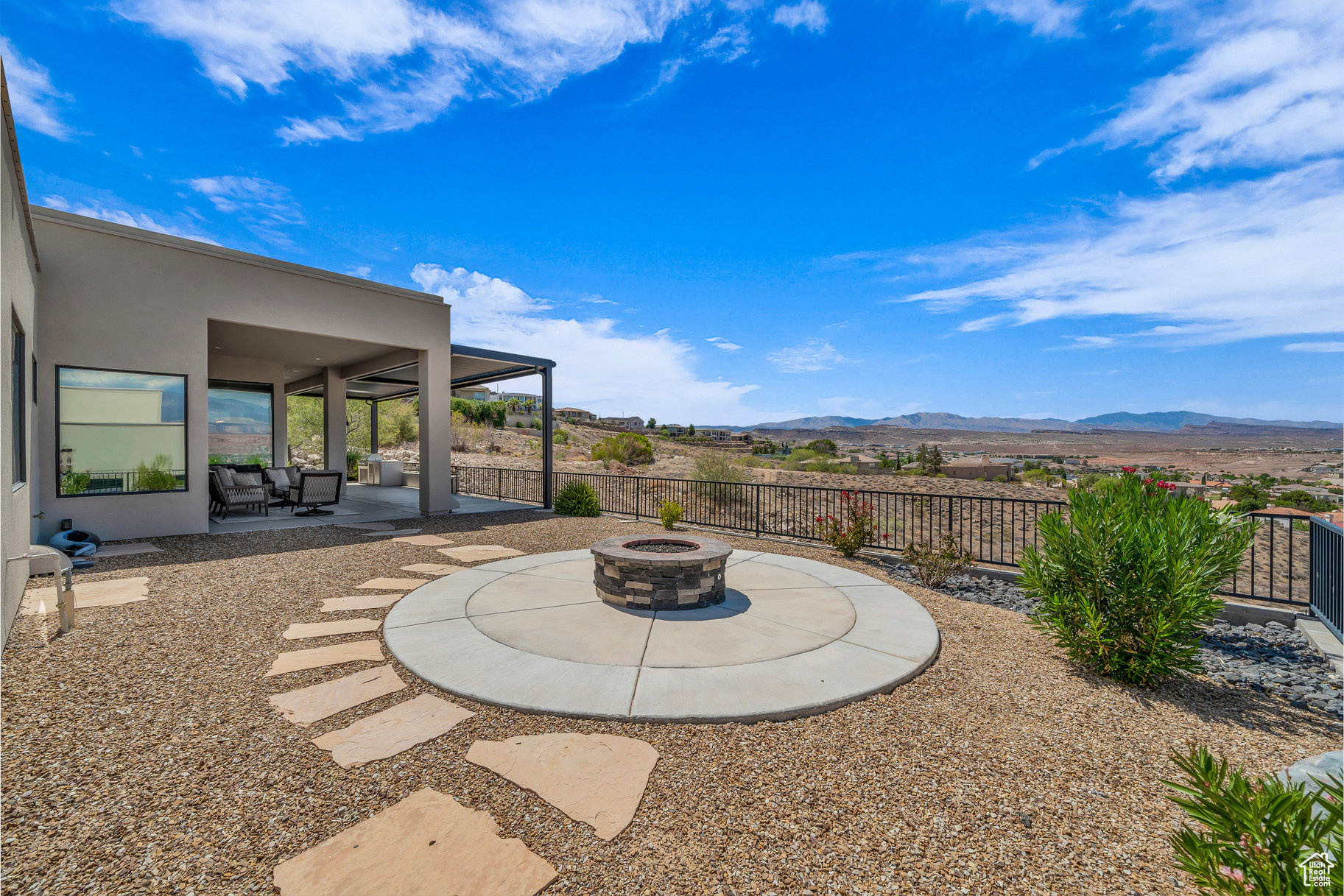SOUTHGATE HILLS SUB PH 5 - Residential