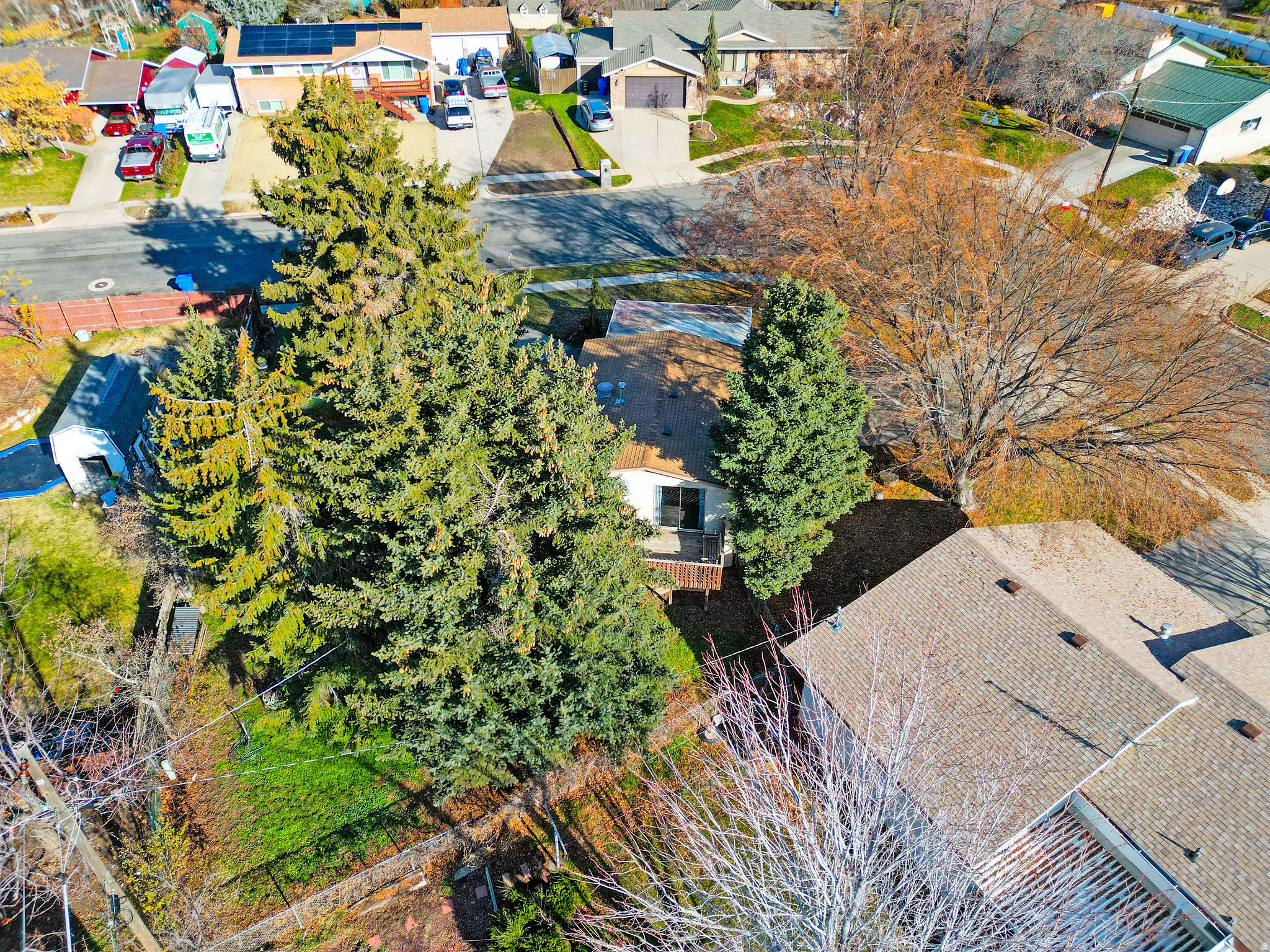 NORTHRIDGE - Residential