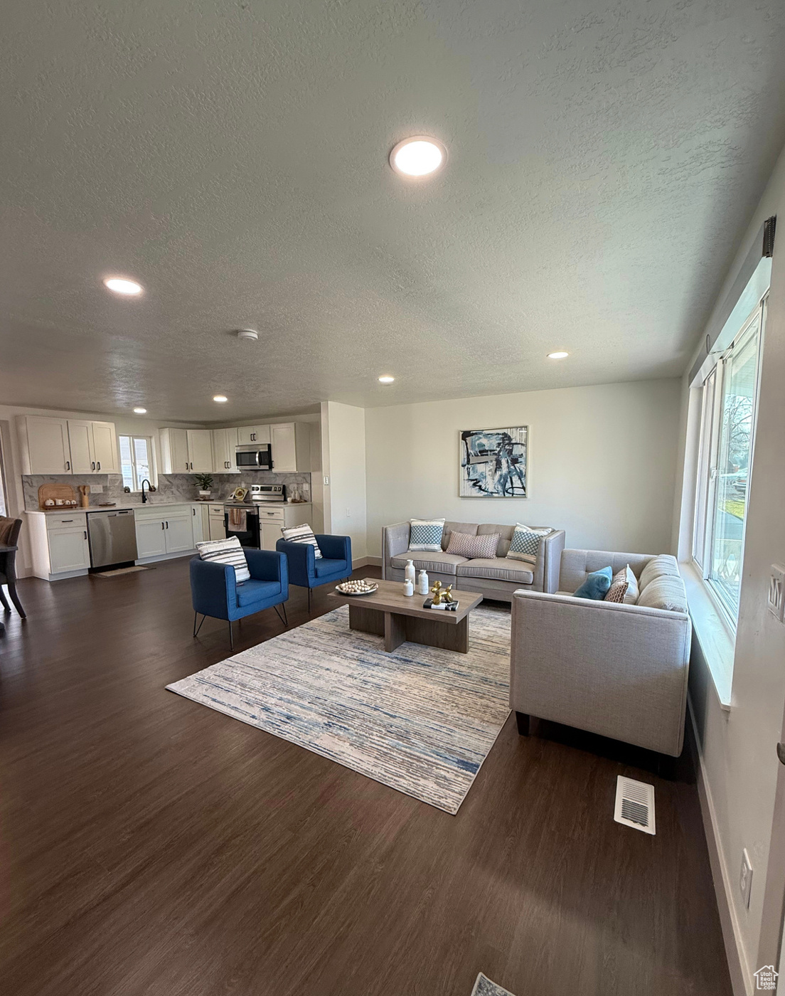 3973 S Las Flores St, West Valley City, Utah image 7